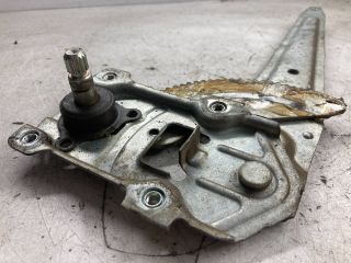 bontott SUZUKI IGNIS II Bal hátsó Ablakemelő Szerkezet (Mechanikus)