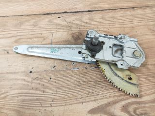 bontott SUZUKI IGNIS II Bal hátsó Ablakemelő Szerkezet (Mechanikus)