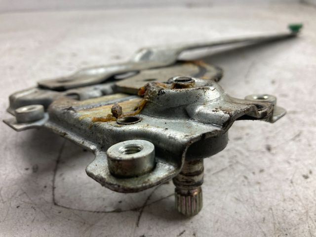 bontott SUZUKI IGNIS II Bal hátsó Ablakemelő Szerkezet (Mechanikus)