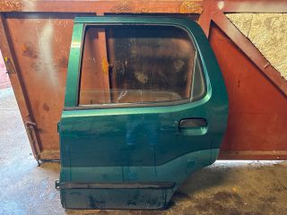 bontott SUZUKI IGNIS II Bal hátsó Ajtó (Részeivel)