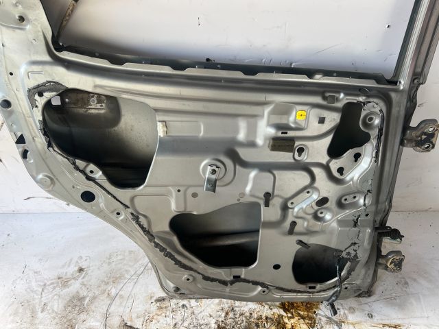 bontott SUZUKI IGNIS II Bal hátsó Ajtó (Üres lemez)