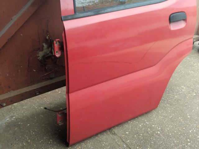 bontott SUZUKI IGNIS II Bal hátsó Ajtó (Üres lemez)