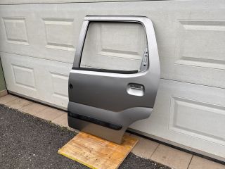 bontott SUZUKI IGNIS II Bal hátsó Ajtó (Üres lemez)