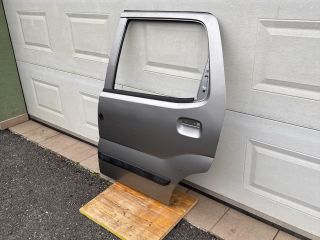 bontott SUZUKI IGNIS II Bal hátsó Ajtó (Üres lemez)