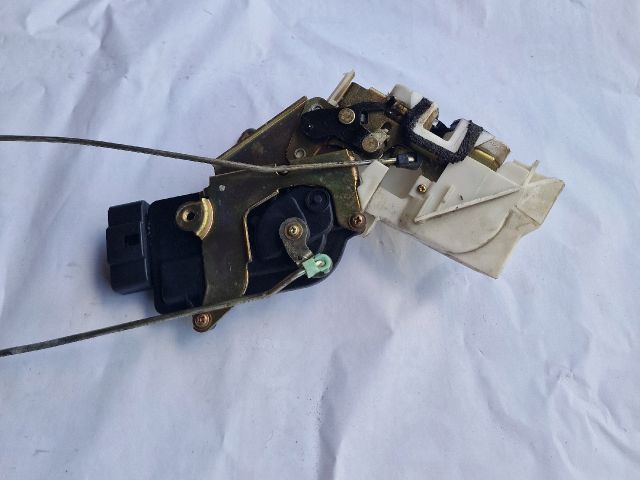 bontott SUZUKI IGNIS II Bal hátsó Ajtózár