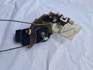 bontott SUZUKI IGNIS II Bal hátsó Ajtózár