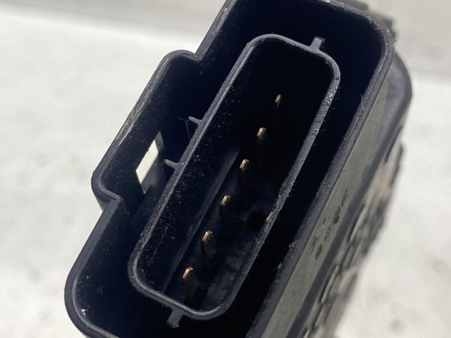 bontott SUZUKI IGNIS II Bal hátsó Ajtózár