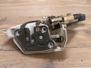 bontott SUZUKI IGNIS II Bal hátsó Ajtózár