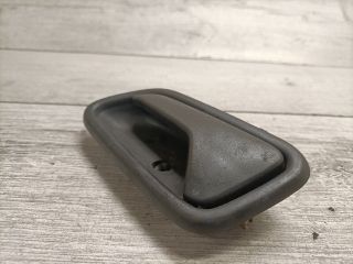 bontott SUZUKI IGNIS II Bal hátsó Belső Kilincs