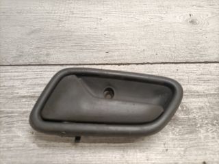 bontott SUZUKI IGNIS II Bal hátsó Belső Kilincs