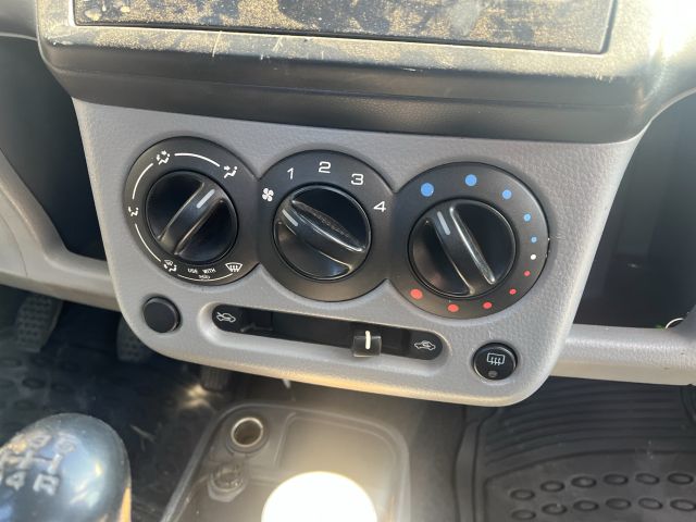 bontott SUZUKI IGNIS II Bal hátsó Dobbetét (Kerékjárati, Műanyag)