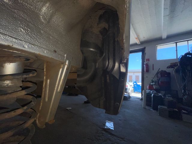 bontott SUZUKI IGNIS II Bal hátsó Dobbetét (Kerékjárati, Műanyag)