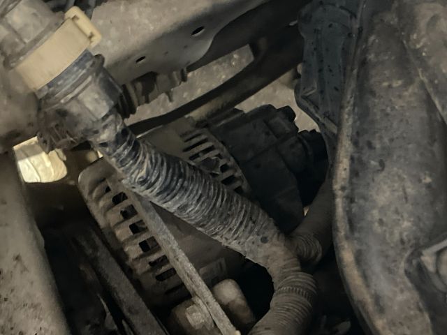 bontott SUZUKI IGNIS II Bal hátsó Dobbetét (Kerékjárati, Műanyag)