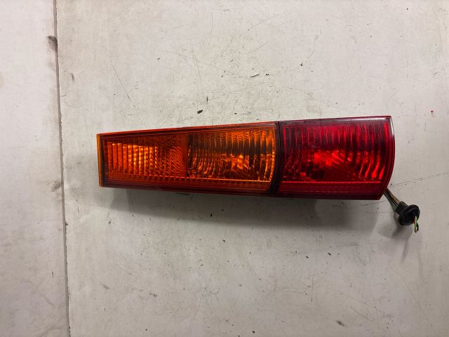 bontott SUZUKI IGNIS II Bal Hátsó Lámpa