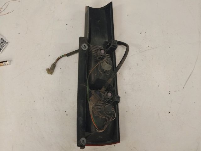 bontott SUZUKI IGNIS II Bal Hátsó Lámpa