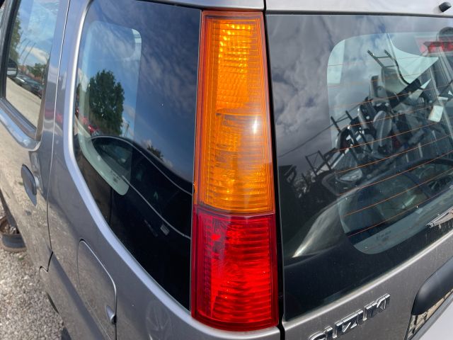 bontott SUZUKI IGNIS II Bal Hátsó Lámpa