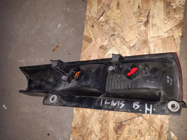 bontott SUZUKI IGNIS II Bal hátsó Lámpabúra