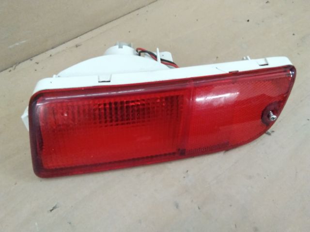 bontott SUZUKI IGNIS II Bal Ködzárófény