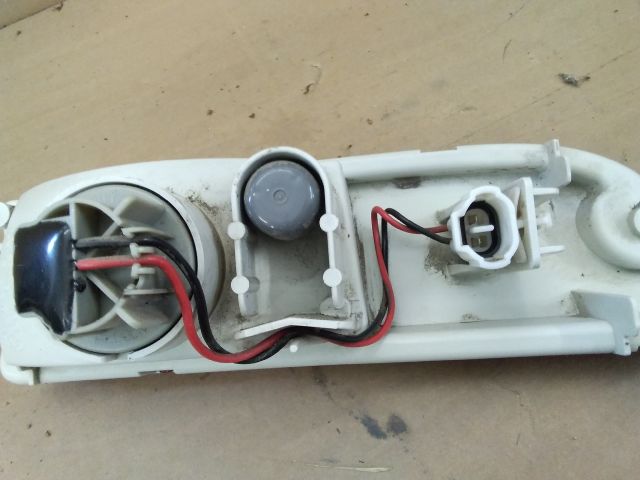 bontott SUZUKI IGNIS II Bal Ködzárófény