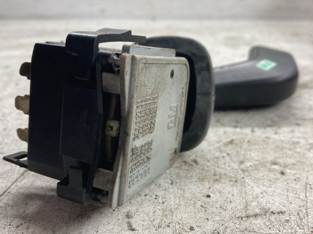 bontott SUZUKI IGNIS II Bal Kormánykapcsoló Irányjelző