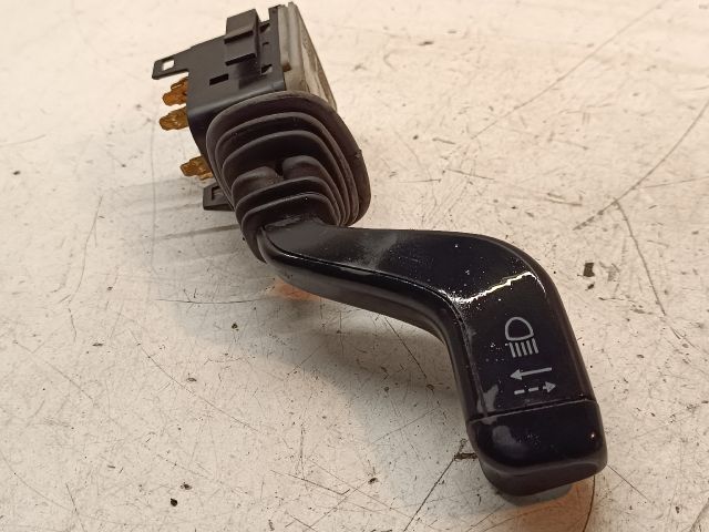 bontott SUZUKI IGNIS II Bal Kormánykapcsoló Irányjelző