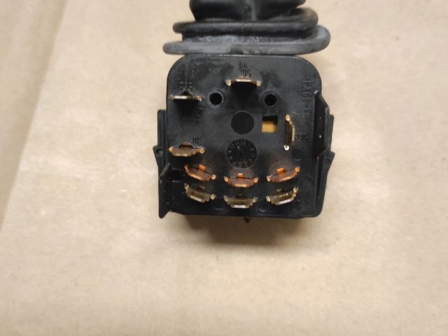 bontott SUZUKI IGNIS II Bal Kormánykapcsoló Irányjelző