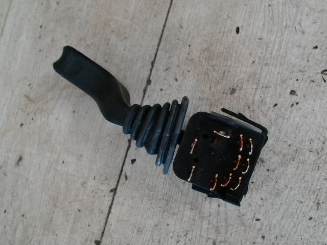bontott SUZUKI IGNIS II Bal Kormánykapcsoló Irányjelző