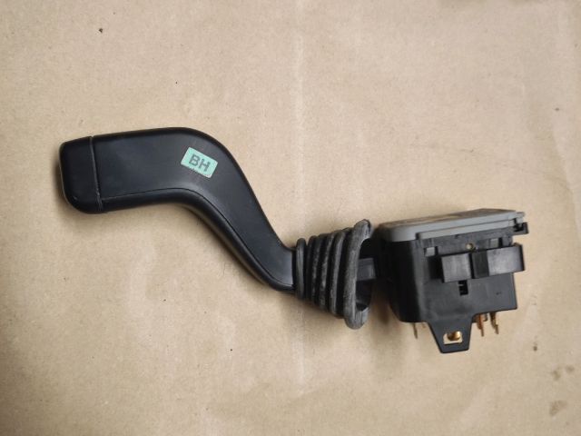 bontott SUZUKI IGNIS II Bal Kormánykapcsoló Irányjelző