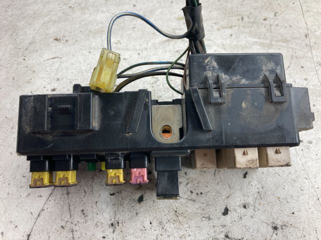 bontott SUZUKI IGNIS II Biztosítéktábla Doboz