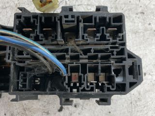 bontott SUZUKI IGNIS II Biztosítéktábla Doboz