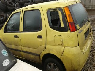 bontott SUZUKI IGNIS II Biztosítéktábla Utastér