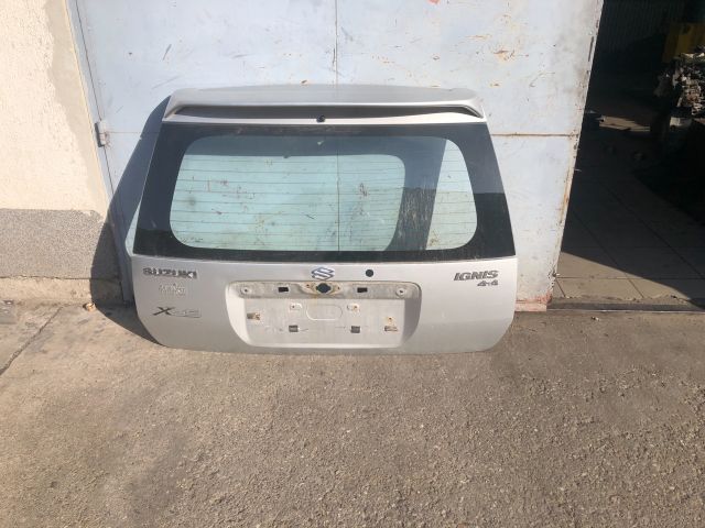 bontott SUZUKI IGNIS II Csomagtérajtó (Részeivel)