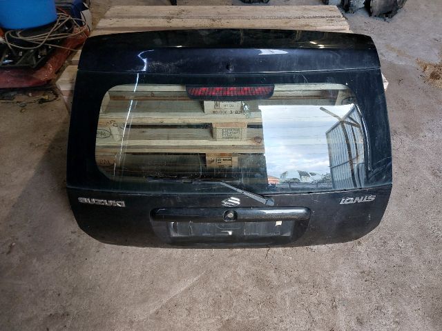 bontott SUZUKI IGNIS II Csomagtérajtó (Részeivel)