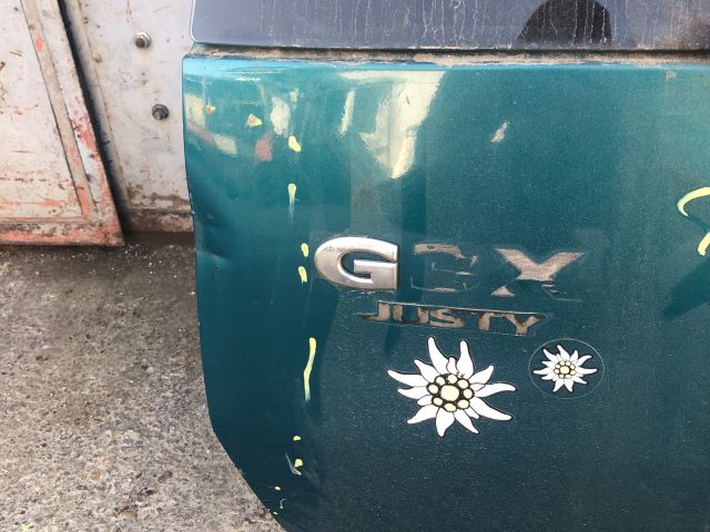 bontott SUZUKI IGNIS II Csomagtérajtó (Részeivel)