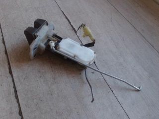 bontott SUZUKI IGNIS II Csomagtérajtó Zárszerkezet