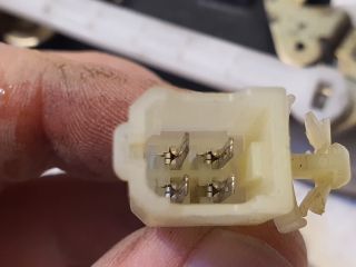 bontott SUZUKI IGNIS II Csomagtérajtó Zárszerkezet