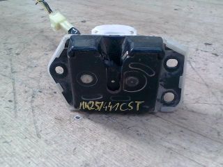 bontott SUZUKI IGNIS II Csomagtérajtó Zárszerkezet