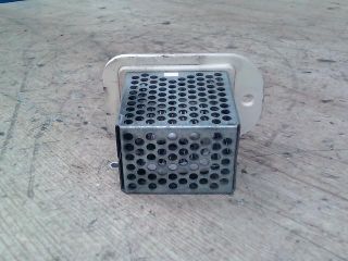 bontott SUZUKI IGNIS II Előtét Ellenállás Fűtőmotor