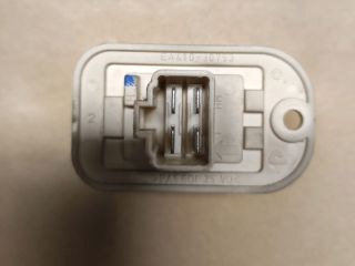 bontott SUZUKI IGNIS II Előtét Ellenállás Fűtőmotor