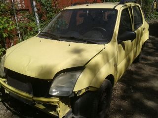 bontott SUZUKI IGNIS II Első Ablakmosó Fúvóka