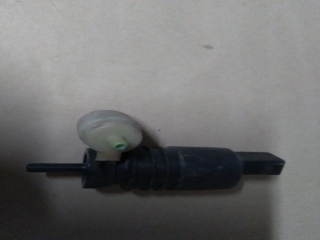 bontott SUZUKI IGNIS II Első Ablakmosó Szivattyú