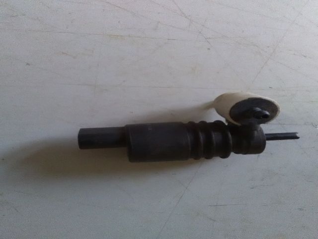 bontott SUZUKI IGNIS II Első Ablakmosó Szivattyú