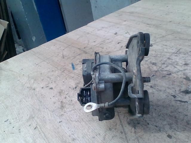 bontott SUZUKI IGNIS II Első Ablaktörlő Motor