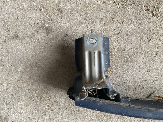 bontott SUZUKI IGNIS II Első Lökhárító Merevítő (Fém)