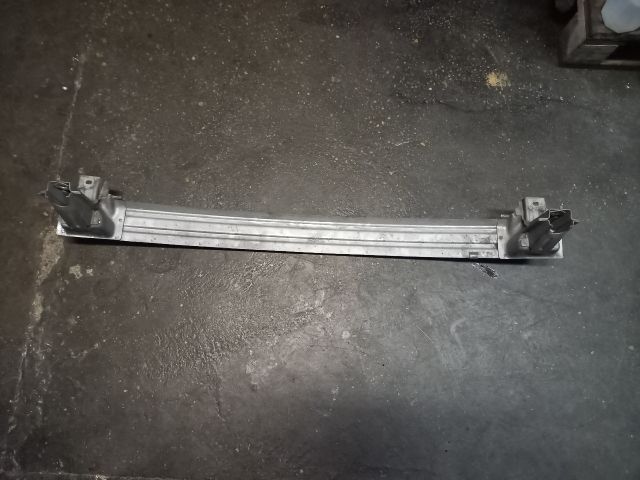 bontott SUZUKI IGNIS II Első Lökhárító Merevítő (Fém)