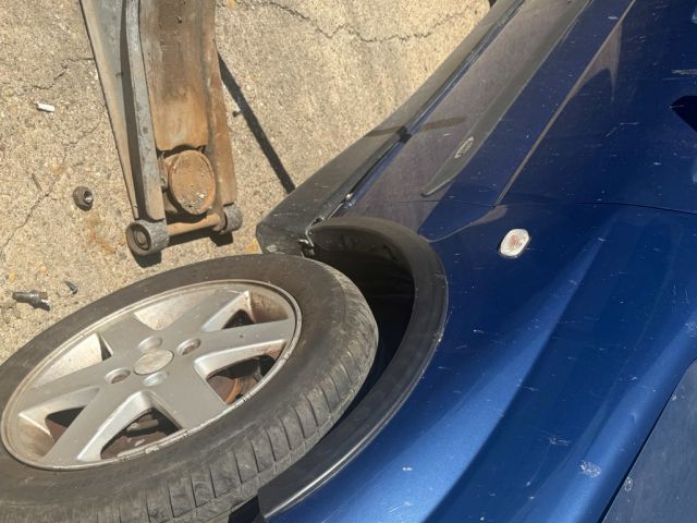 bontott SUZUKI IGNIS II Első Sárvédő Pár