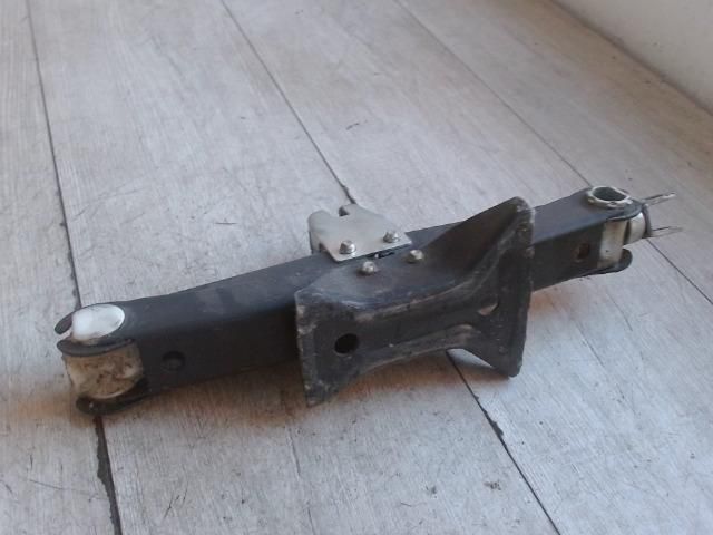 bontott SUZUKI IGNIS II Emelő