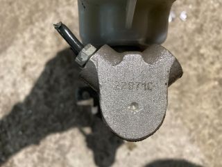 bontott SUZUKI IGNIS II Fékfolyadék Tartály