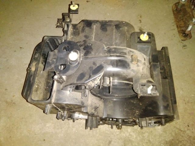 bontott SUZUKI IGNIS II Fűtés Box