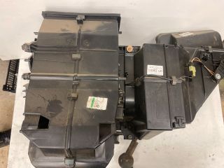 bontott SUZUKI IGNIS II Fűtés Box